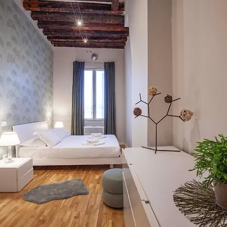 San Polo With Balcony * 威尼斯