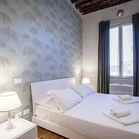 San Polo With Balcony Appartement Venetië