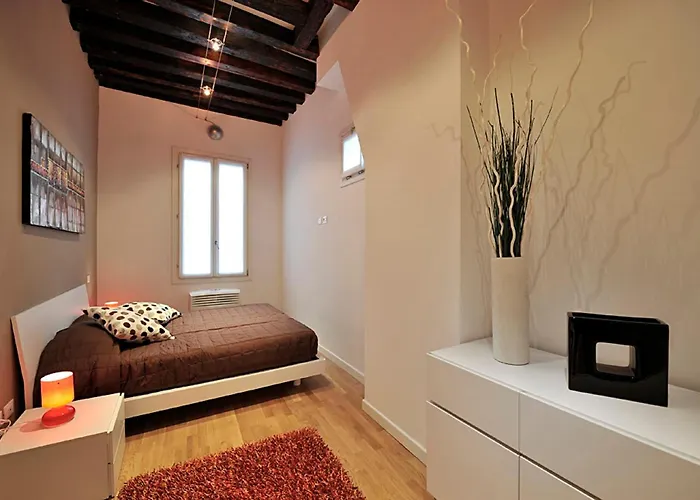 San Polo With Balcony Appartamento